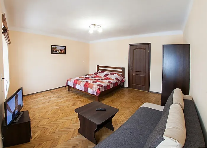 Apartamento в центрі на вулиці вірменській 12 є дві спальні двуспальні ліжка Leópolis